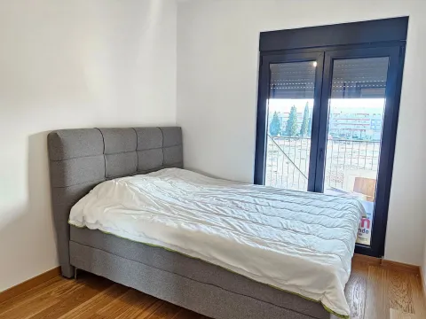 Prodaja, jednosoban stan, 45m², City Kvart, Podgorica - image 6