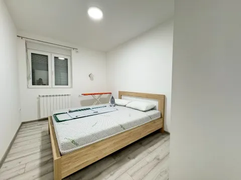 Rent, house, 170m², Zagorič, Podgorica - image 17