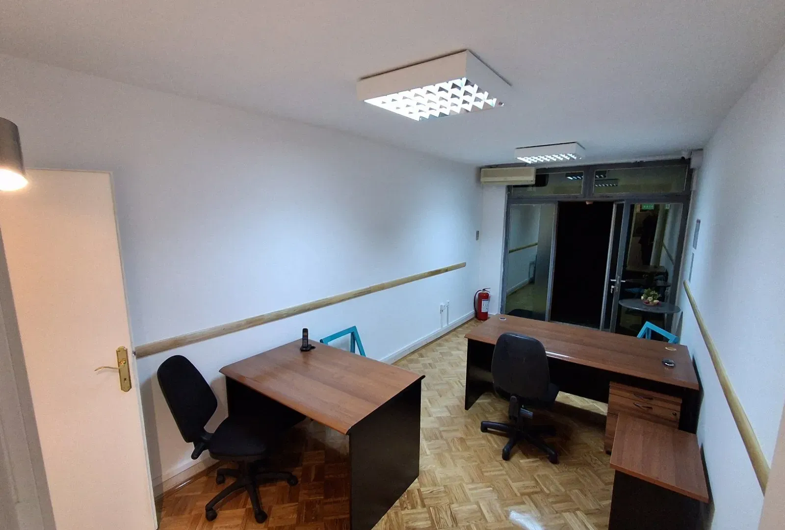 Rent, office space, 20m², Blok 5, Podgorica
