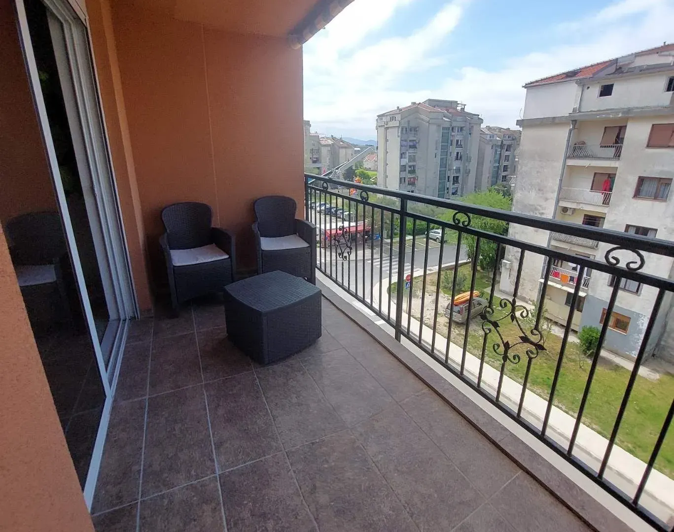 Rent, two bedroom apartment, 60m², Seljanovo, Tivat