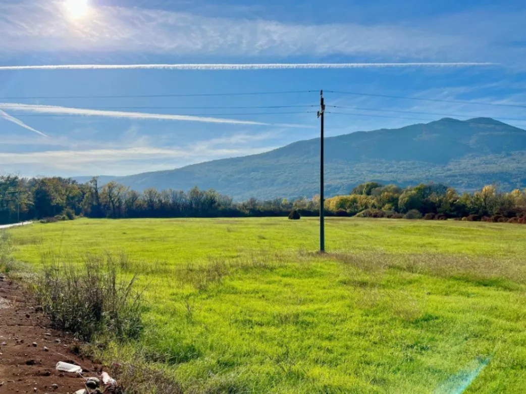 Prodaja, plac, 22000m², Danilovgrad, Crna Gora