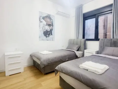 Prodaja, dvosoban stan, 69m², Centar, Budva - image 7