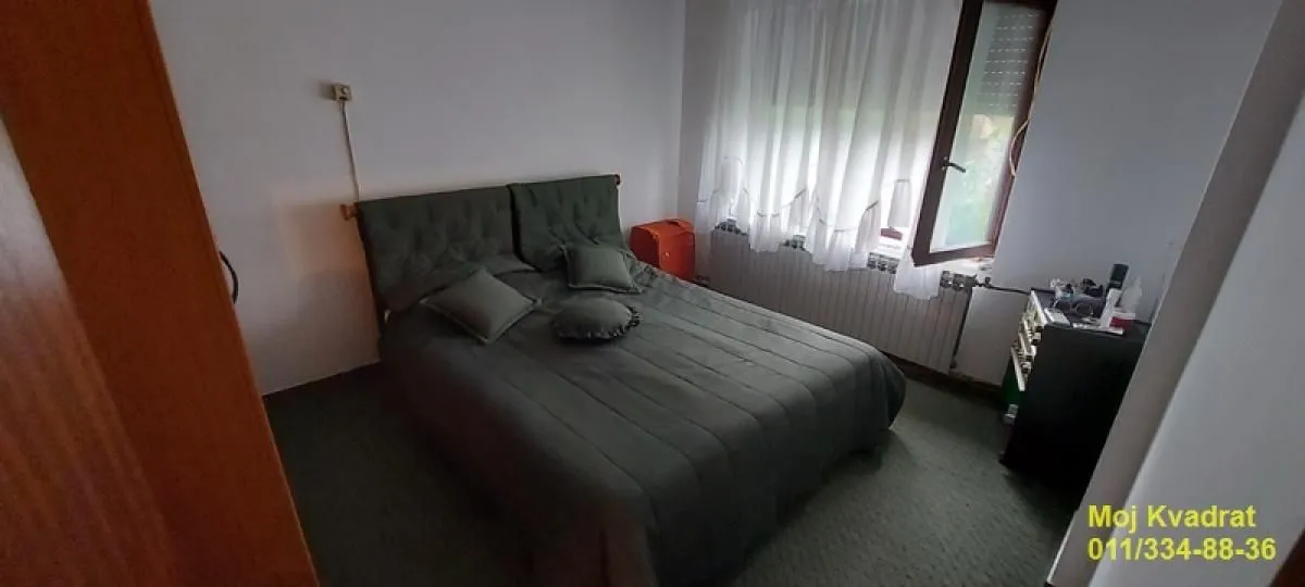 Prodaja, kuća, 240m², Rabrovac, Mladenovac
