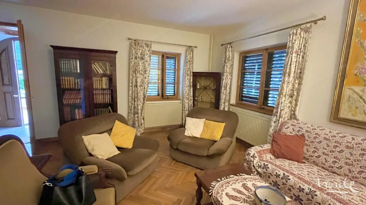 Prodaja, kuća, 205m², Đurići, Herceg Novi