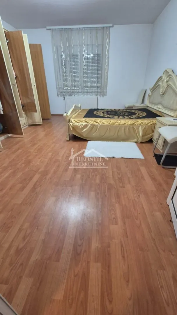 Sale, house, 254m², Mladenovac, Beograd