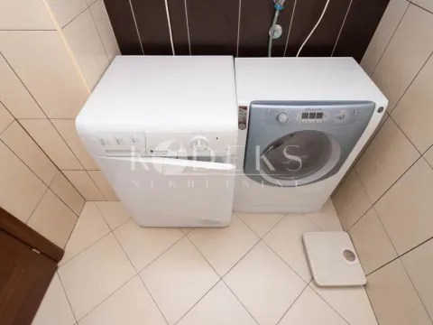 Rent, three bedroom apartment, 92m², City Kvart, Podgorica - image 14