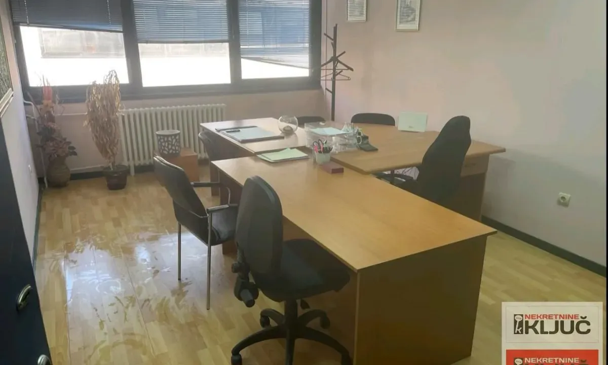 Rent, office space, 30m², Sajmište, Novi Sad