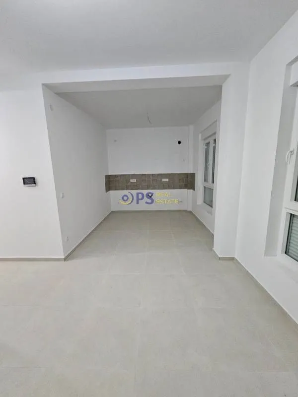 Prodaja, dvosoban stan, 70m², Đenovići, Herceg Novi