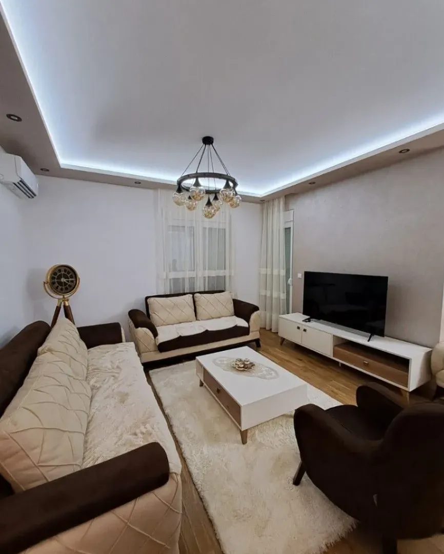 Izdavanje, dvosoban stan, 66m², Zabjelo, Podgorica