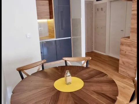 Rent, one bedroom apartment, 43m², Central Point, Podgorica - image 6