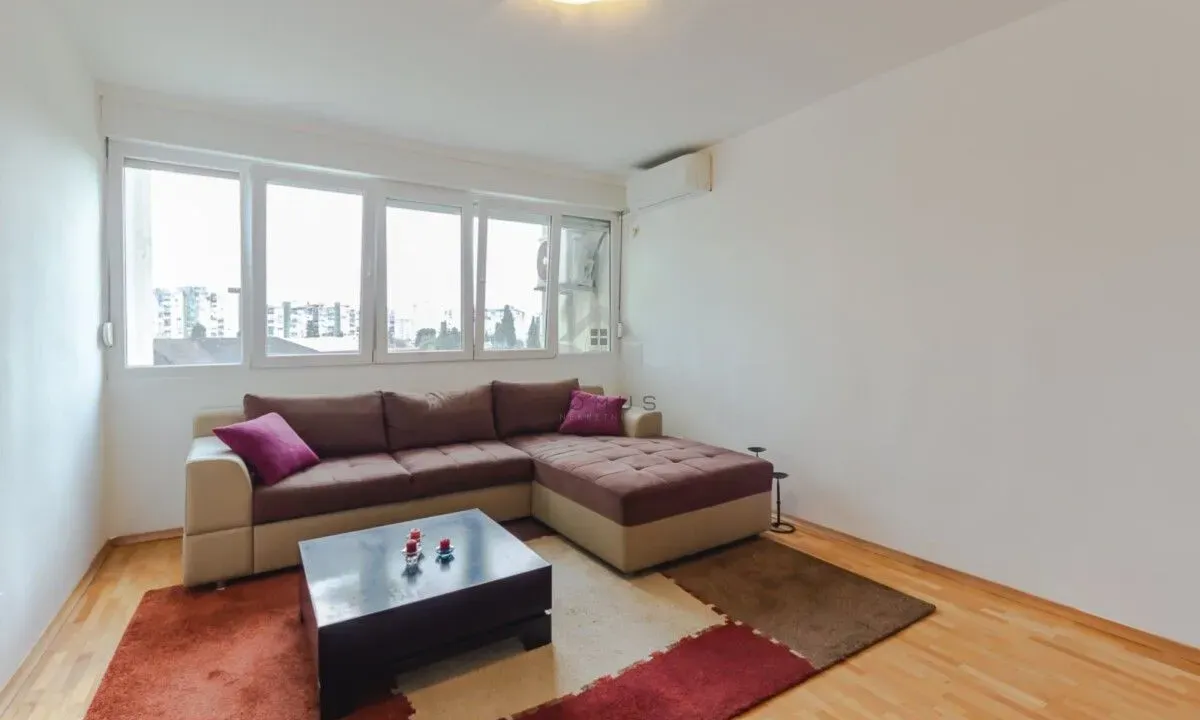 Rent, two bedroom apartment, 66m², Autobuska stanica, Podgorica