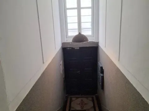 Sale, three bedroom apartment, 80m², Stari Grad, Beograd - image 10