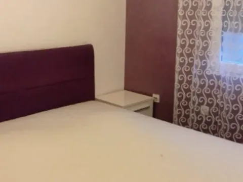 Izdavanje, kuća, 85m², Polje, Bar - image 7