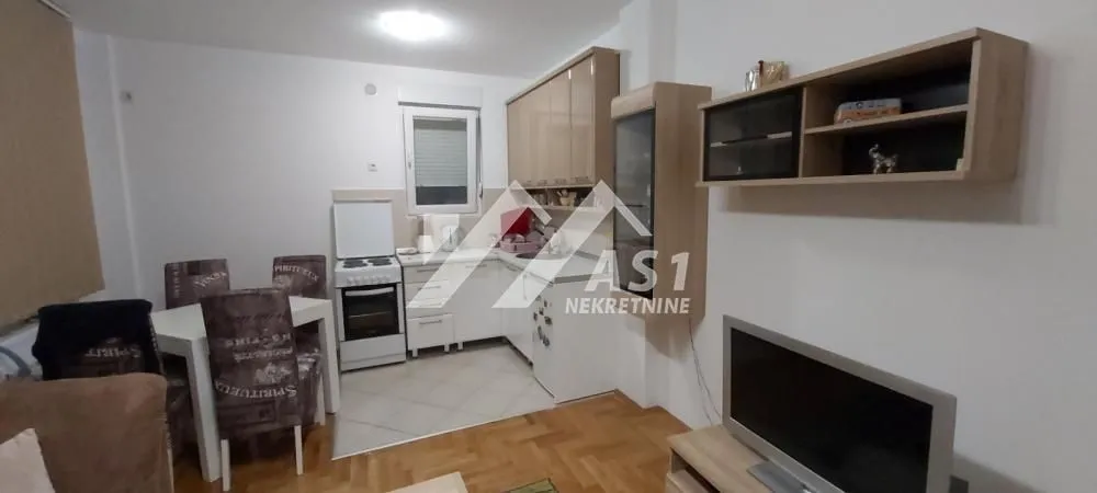 Rent, one bedroom apartment, 37m², Grbavica, Novi Sad Sve Podlokacije
