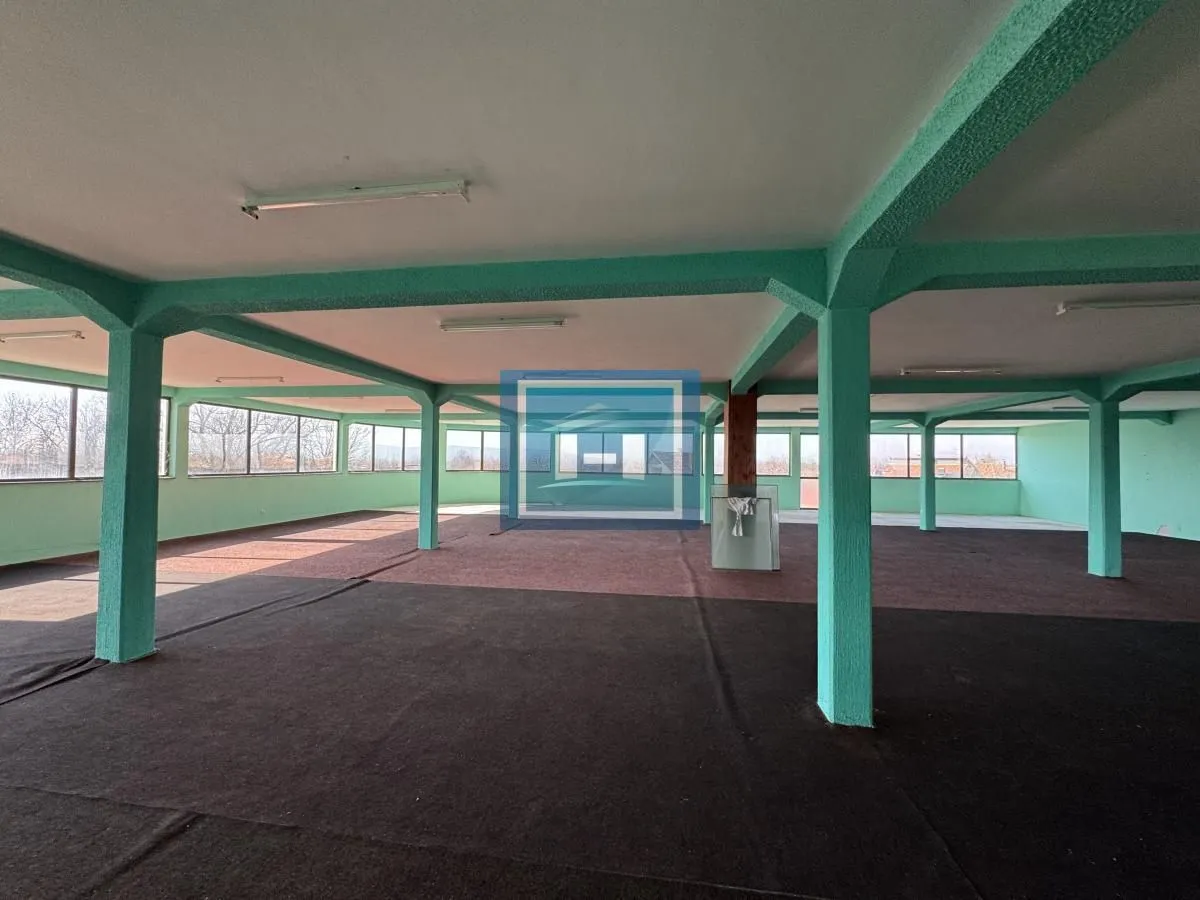 Rent, office space, 1320m², Supska, Ćuprija