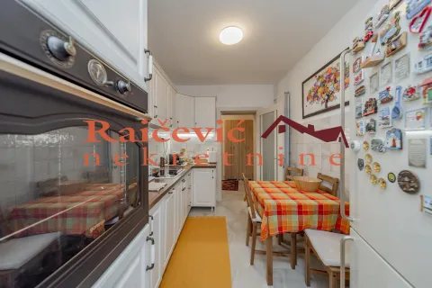 Prodaja, trosoban stan, 80m², Savski Venac, Beograd - image 7
