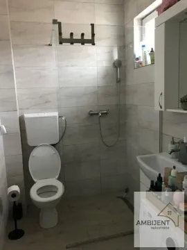 Prodaja, dvosoban stan, 50m², Sremska Mitrovica, Srbija - image 8