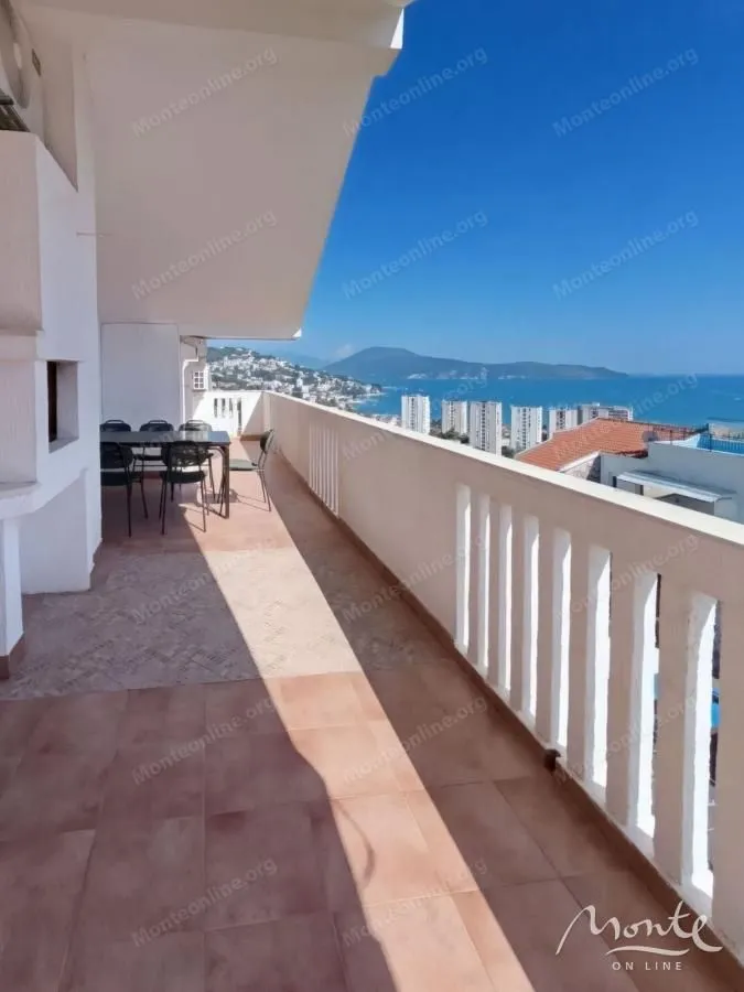 Prodaja, trosoban stan, 131m², Igalo, Herceg Novi