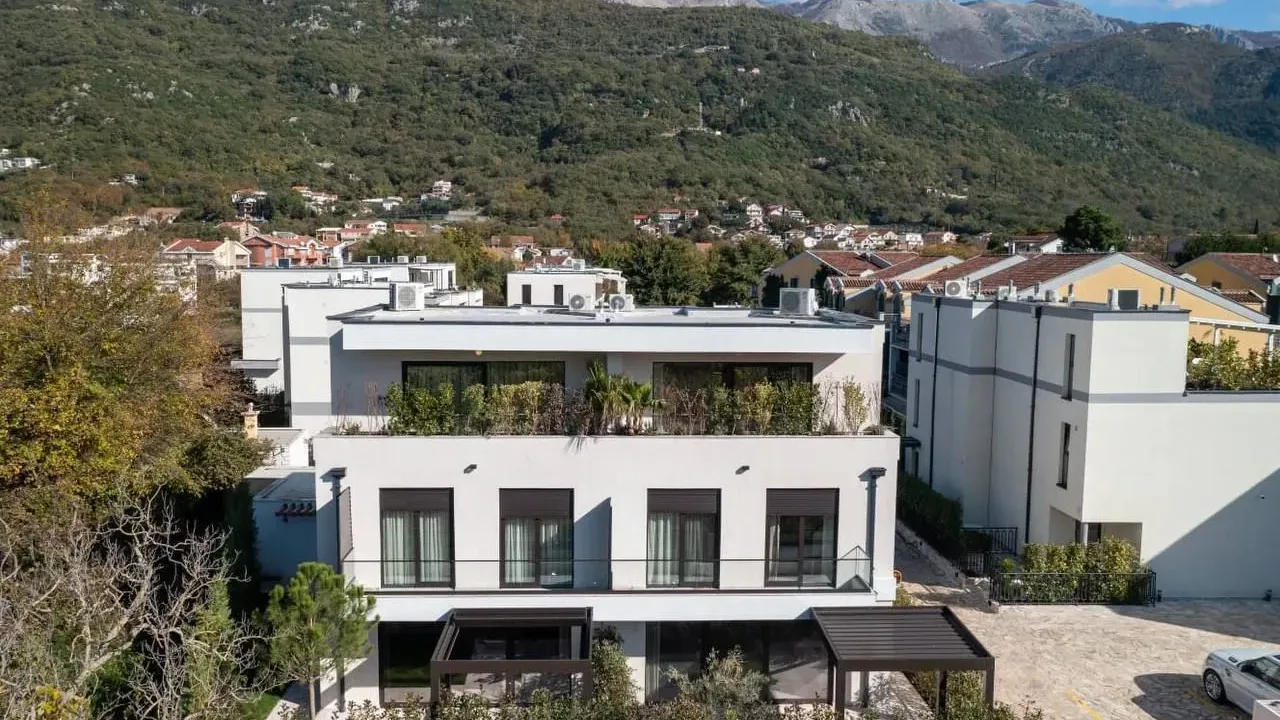 Sale, house, 167m², Centar, Budva