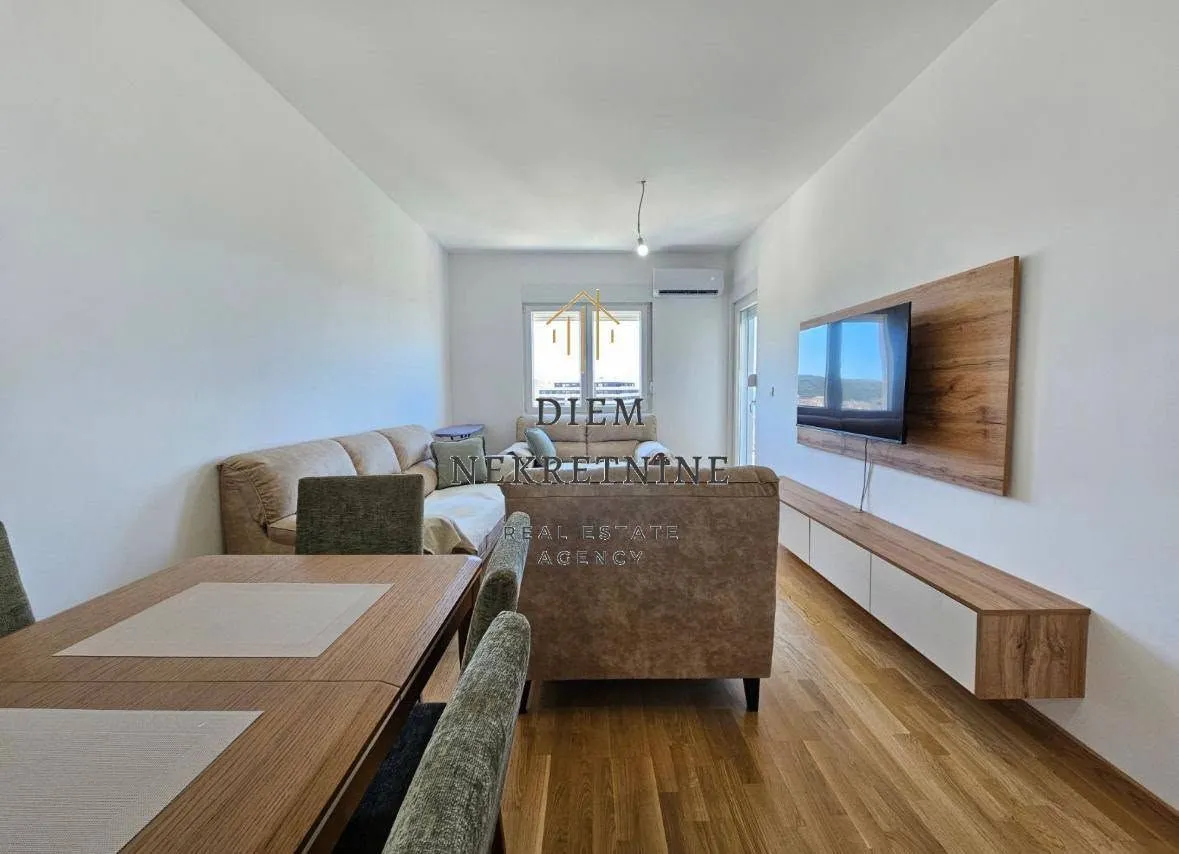 Izdavanje, jednosoban stan, 43m², Ilino, Bar