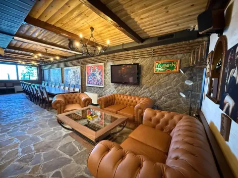 Prodaja, kuća, 318m², Petrovaradin, Novi Sad - image 58