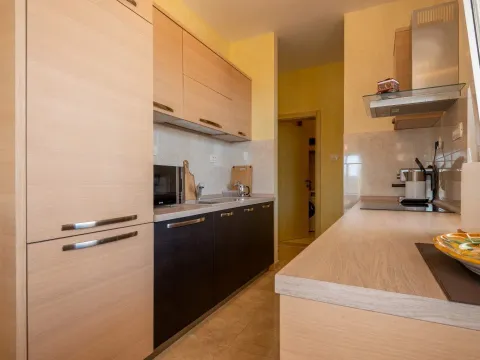 Prodaja, dvosoban stan, 265m², Bečići, Budva - image 11