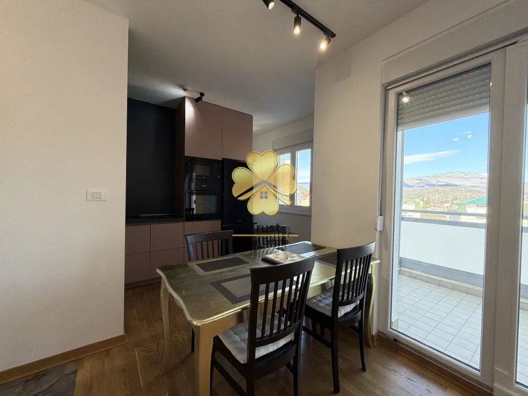 Rent, one bedroom apartment, 50m², City Kej, Podgorica