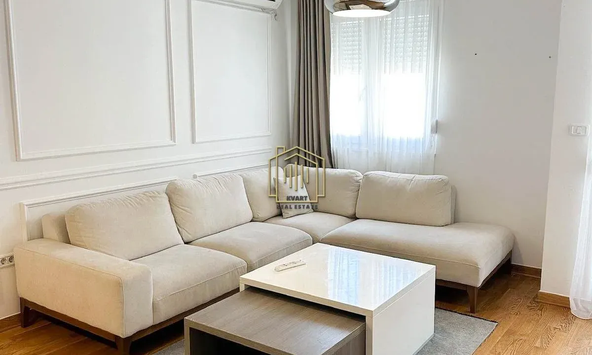 Izdavanje, jednosoban stan, 45m², City Kvart, Podgorica