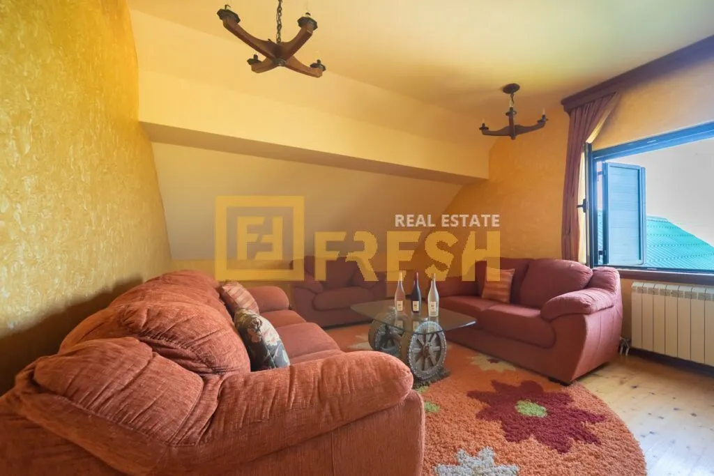 Prodaja, kuća, 300m², Žabljak, Crna Gora