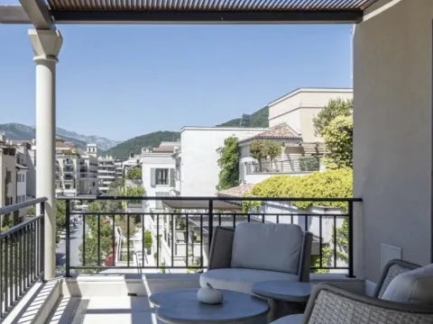 Sale, three bedroom apartment, 247m², Porto Montenegro, Tivat - image 31