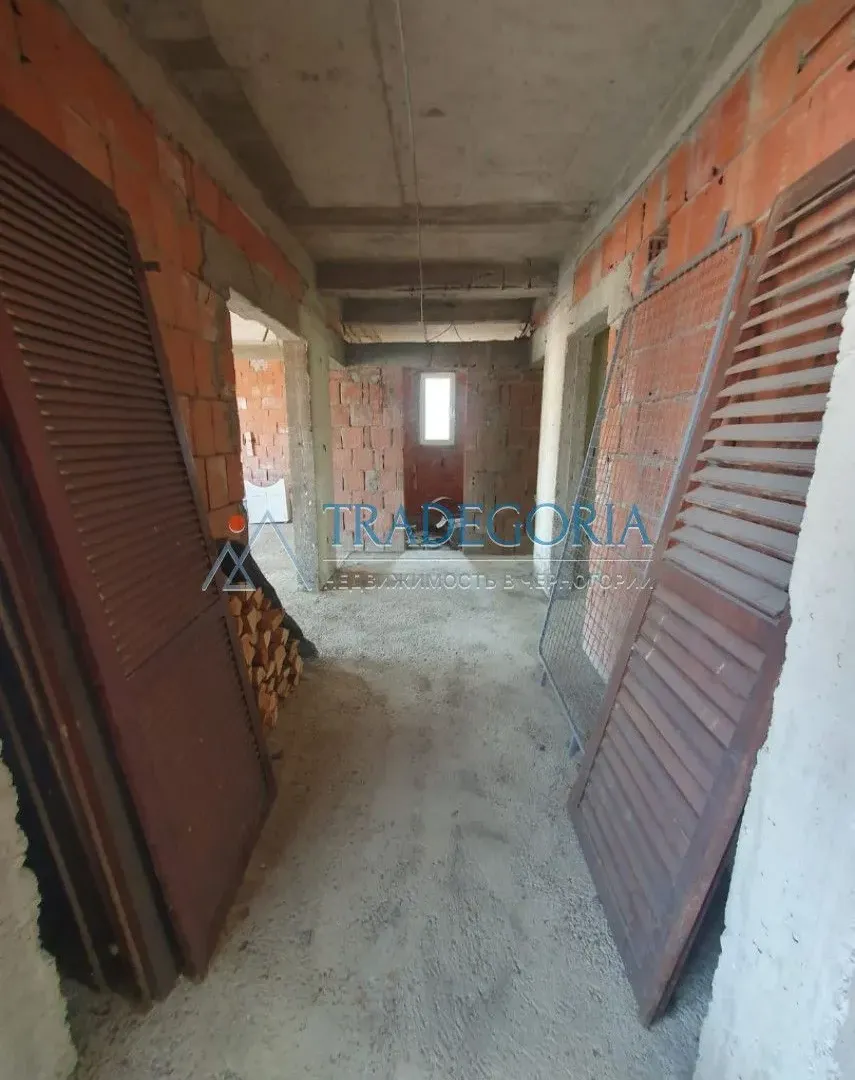 Prodaja, kuća, 330m², Bar, Crna Gora