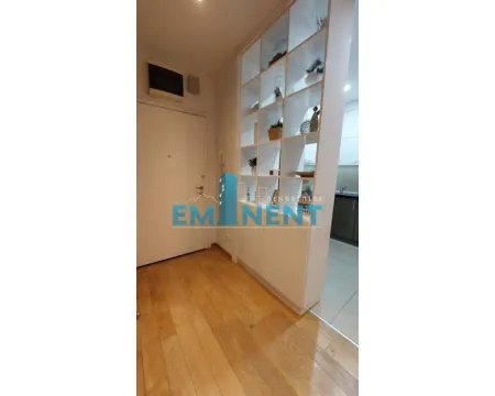 Rent, three bedroom apartment, 73m², Južni Bulevar, Vračar Sve Podlokacije - image 11