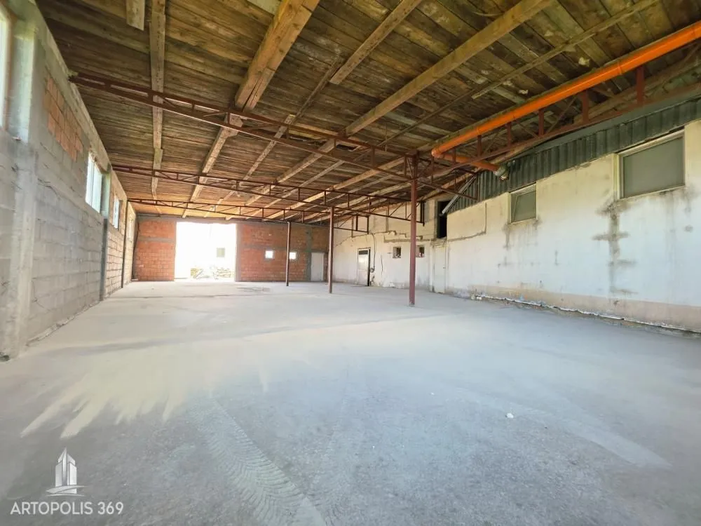 Izdavanje, poslovni prostor, 180m², Leštane, Grocka