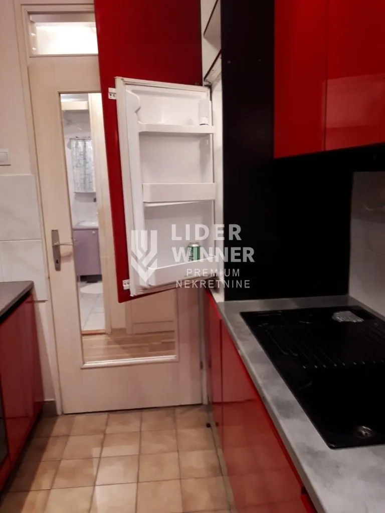 Rent, two bedroom apartment, 53m², Kalenić Pijaca, Vračar Sve Podlokacije