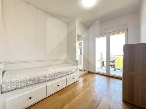 Izdavanje, jednosoban stan, 46m², New City, Podgorica - image 5