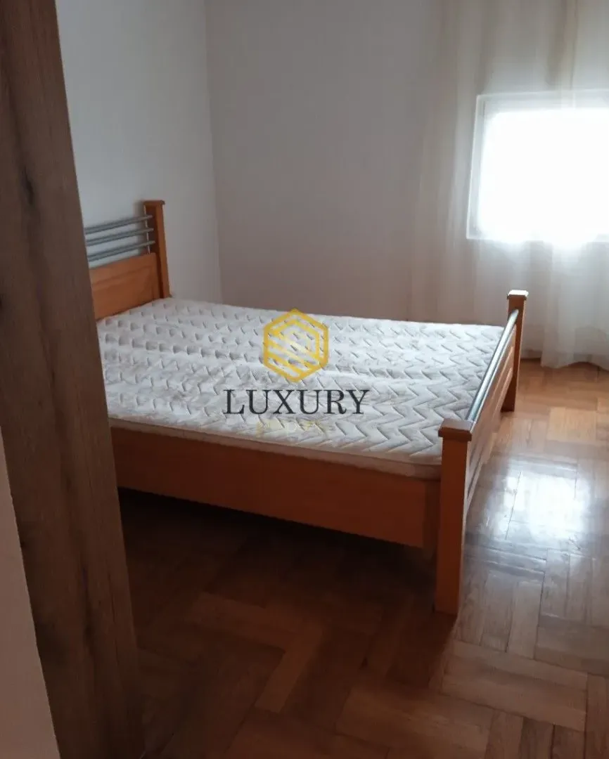 Rent, apartment, 64m², Stari Aerodrom, Podgorica