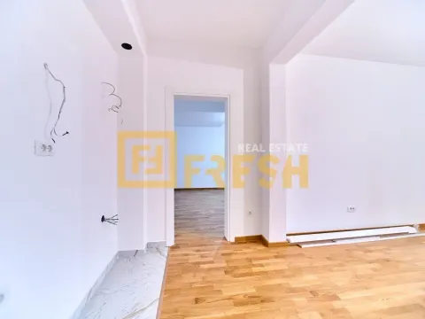 Prodaja, stan, 63m², Zagorič, Podgorica - image 5