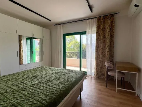 Izdavanje, dvosoban stan, 100m², Donja Lastva, Tivat - image 11