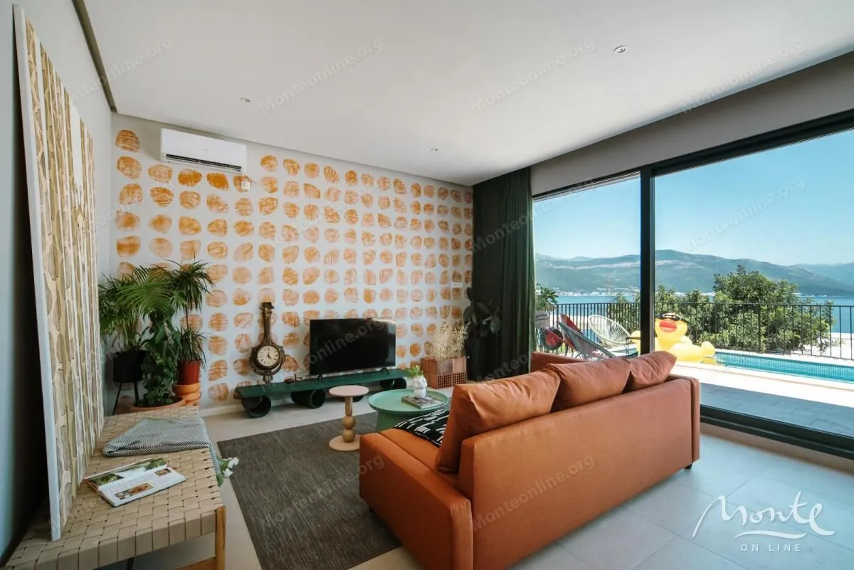 Sale, house, 200m², Krašići, Tivat