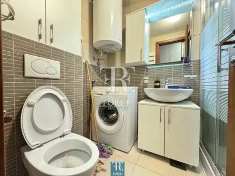 Rent, one bedroom apartment, 50m², Tološi, Podgorica - image 10