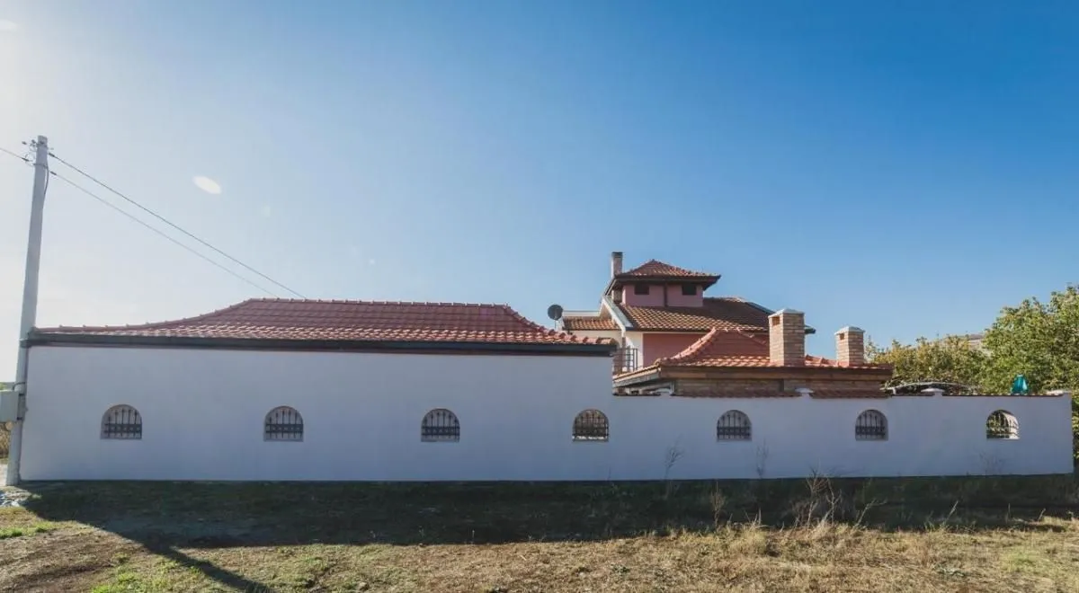Prodaja, kuća, 200m², Donji Kokoti, Podgorica