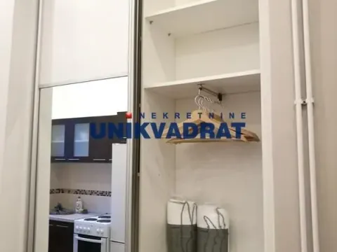 Prodaja, stan, 16m², Savski Venac, Beograd - image 5