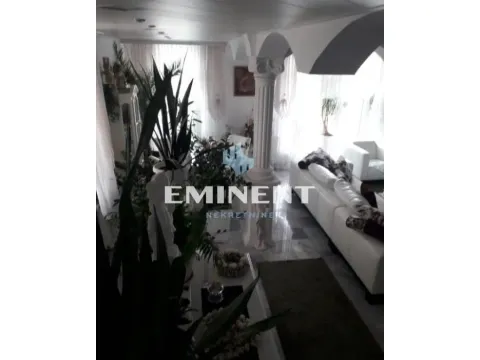 Prodaja, kuća, 322m², Grošnica, Kragujevac - image 3