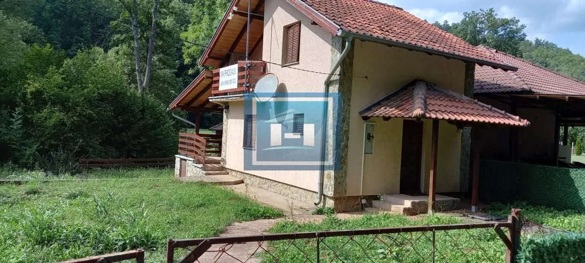 Sale, house, 110m², Grza, Paraćin