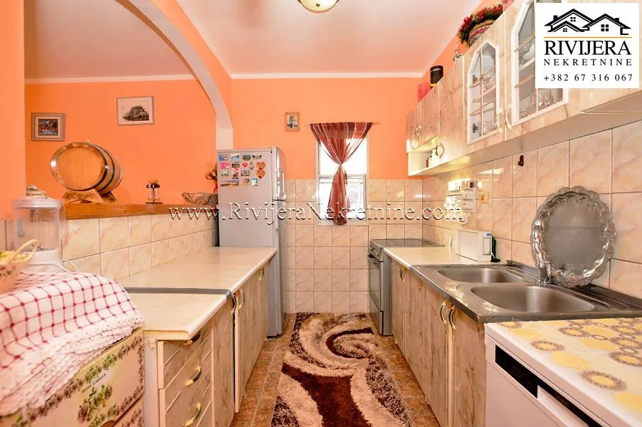 Prodaja, stan, 203m², Podi, Herceg Novi
