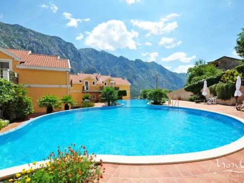 Prodaja, jednosoban stan, 63m², Orahovac, Kotor - image 41