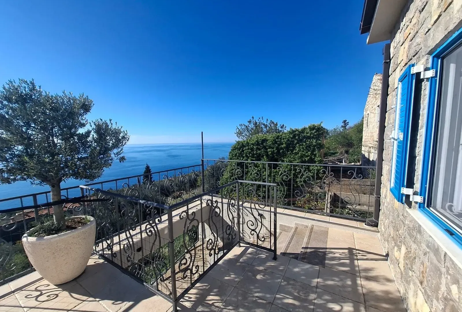 Sale, house, 116m², Reževići, Budva