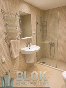 Izdavanje, jednosoban stan, 48m², Podgorica, Crna Gora - image 4