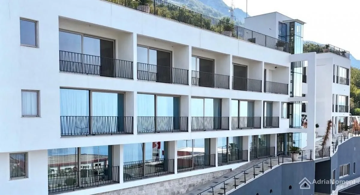 Sale, office space, 1800m², Lapčići, Budva