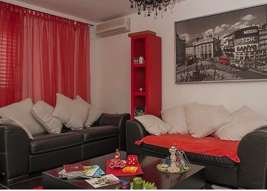 Prodaja, dvosoban stan, 61m², Petrovac, Budva